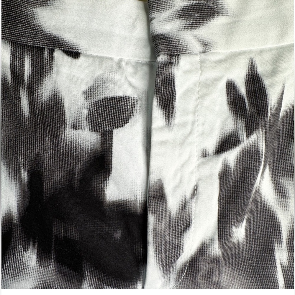 Banana Republic Ryan Pants Sz 16 abstract black/white print